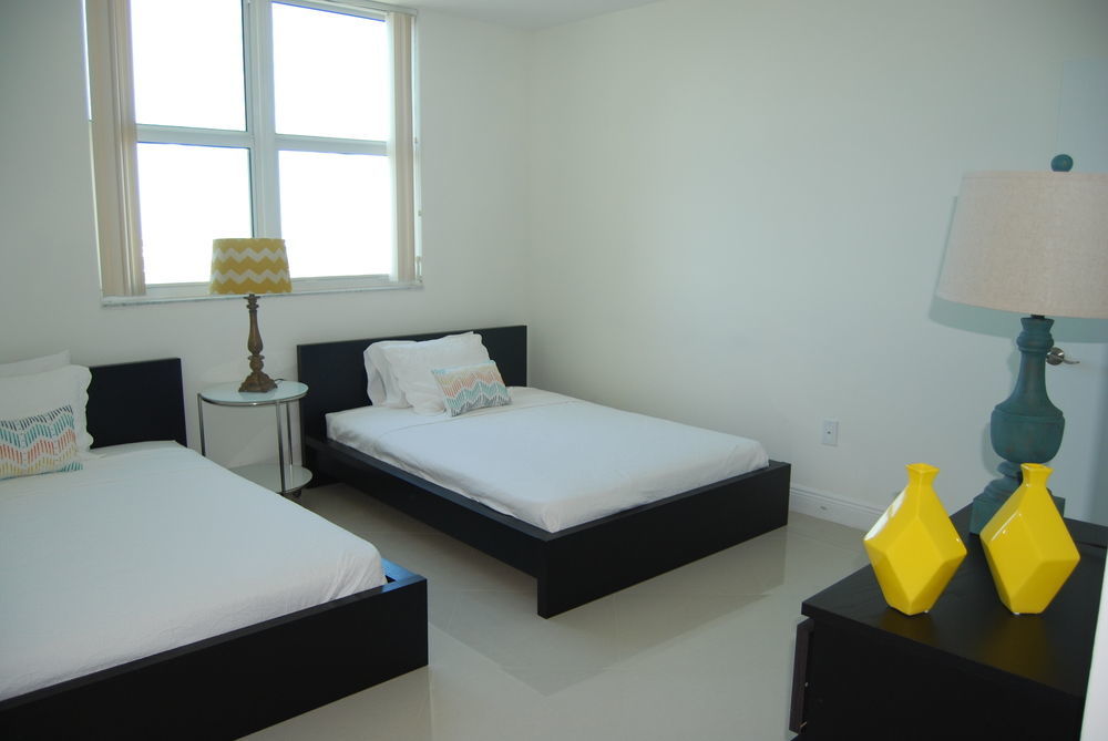 Churchill Suites Miami Brickell - One Broadway Екстер'єр фото